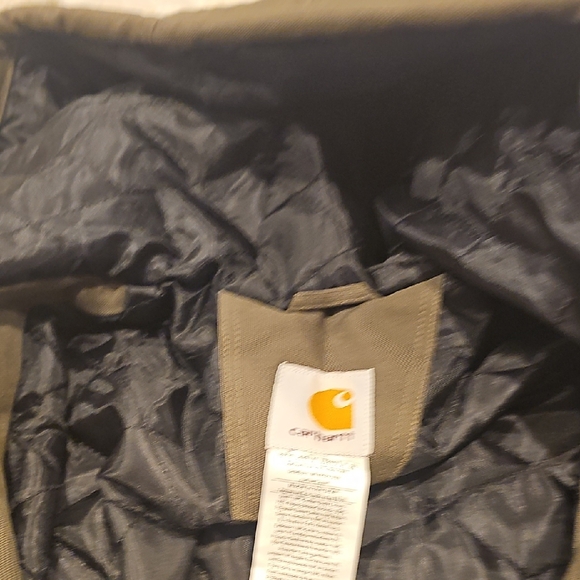 Carhartt Men's Green Hooded Performance Jacket - Picture 8 of 9